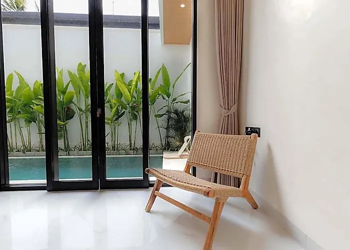 ホテル Mallorca Ubud 4bed W/ Pool